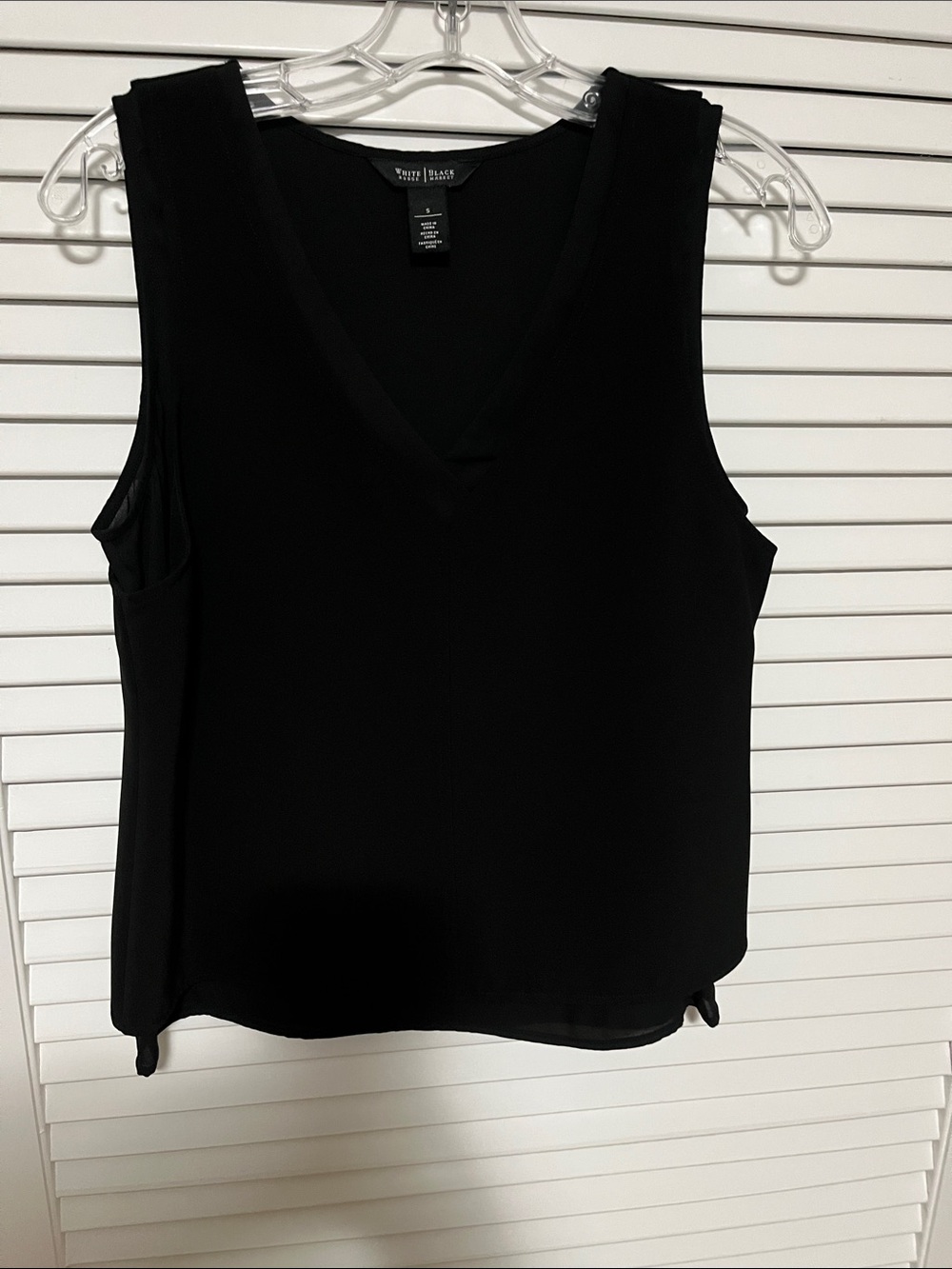 White House Black Market Black V-Neck Sleeveless Shell